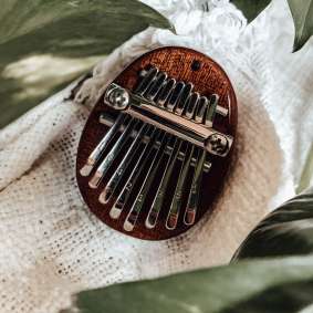 Kalimba miniaturka naszyjnik (8 tonw) C-dur